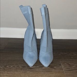 Stylish Blue Women's Knit Ankle Boots